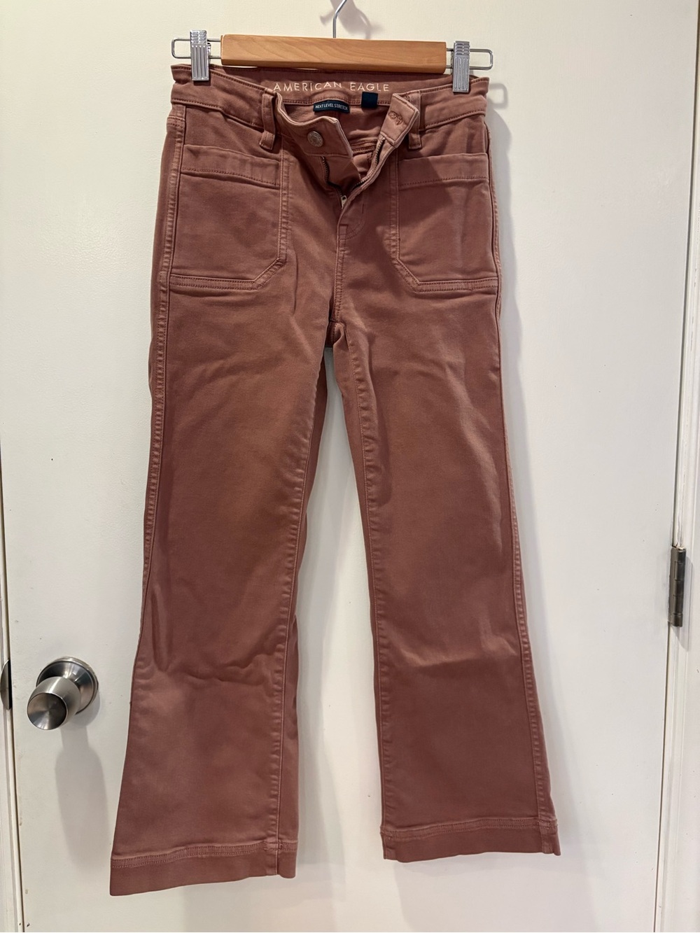 American Eagle Outfitters Women’s Mauve Wide-Leg Jeans READ DETAILS